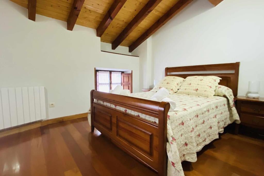 Apartamentos Lleguera 1 Лянес Екстериор снимка