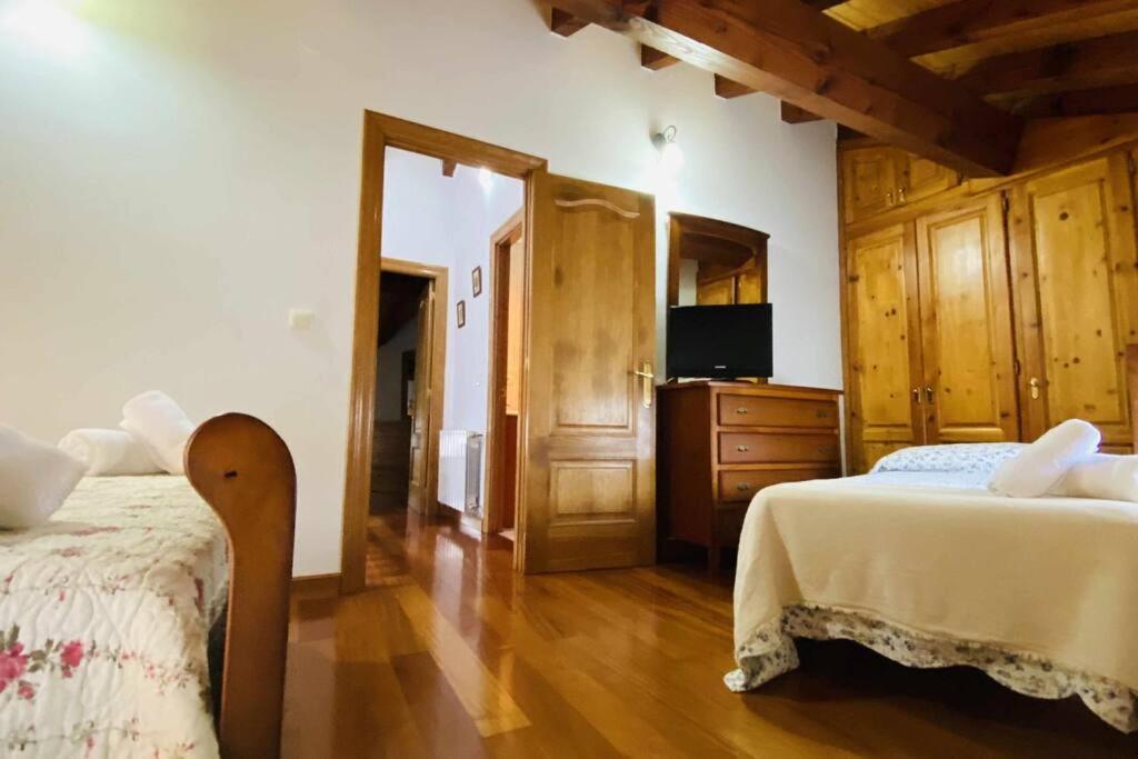 Apartamentos Lleguera 1 Лянес Екстериор снимка